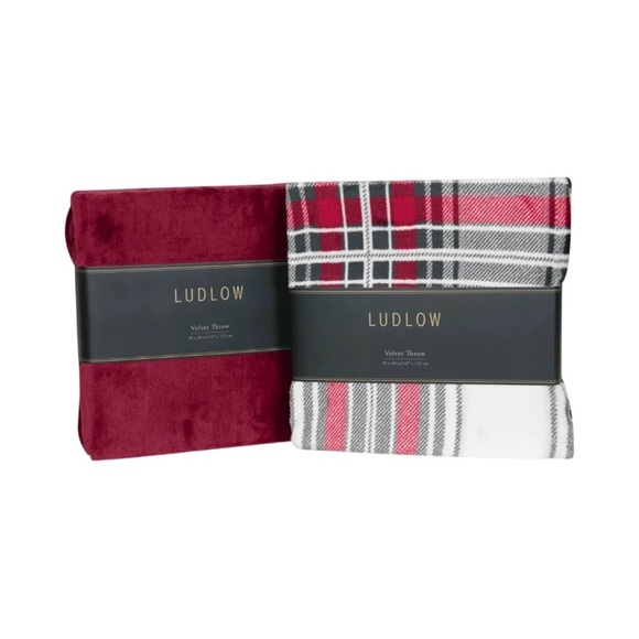 Ludlow 2 Piece Lightweight Velvet Throw Blanket Set Red and White Plaid NWT - Picture 1 of 7